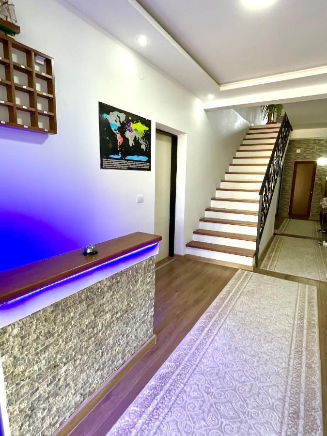 Apartments Flamingo Ulcinj Buitenkant foto