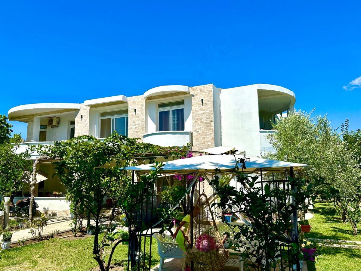 Apartments Flamingo Ulcinj Buitenkant foto