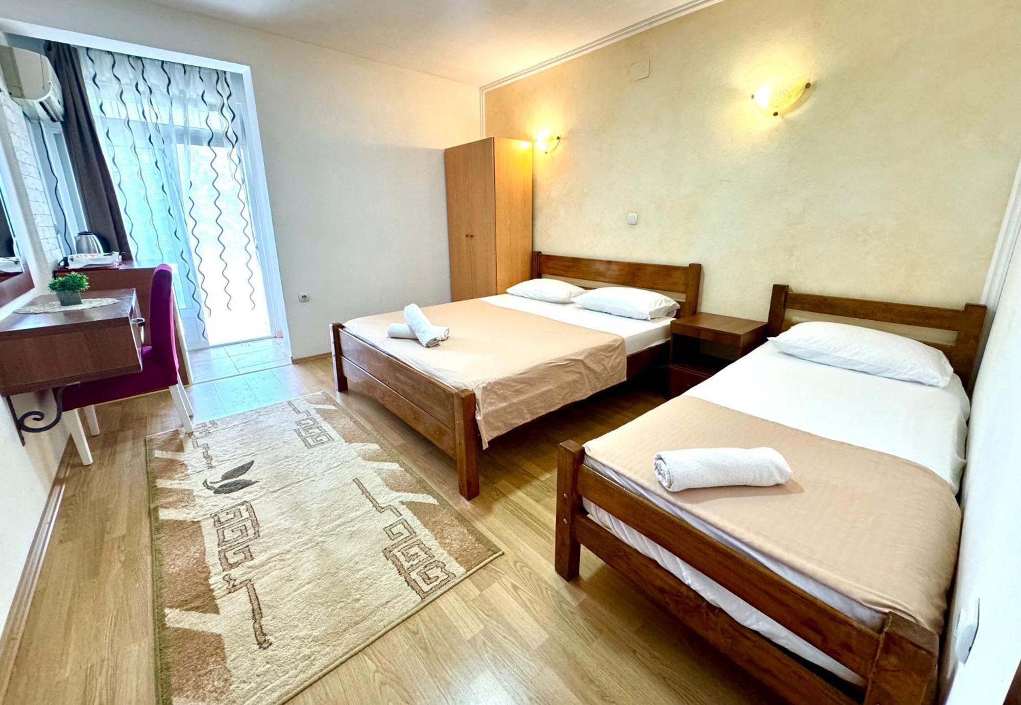 Apartments Flamingo Ulcinj Buitenkant foto